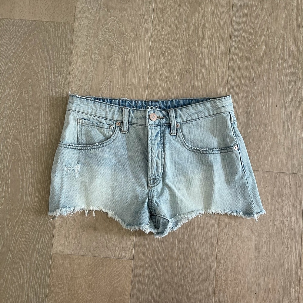 BDG Cut Off Jean Short